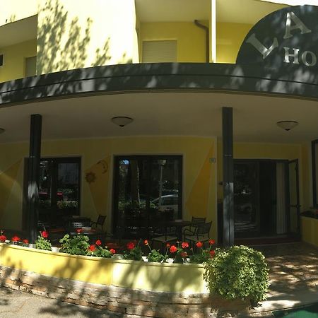 Hotel Laila Cesenatico Exterior foto